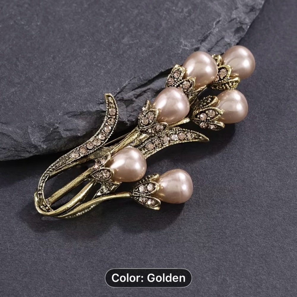 Elegant Gold Pearl Floral Brooch